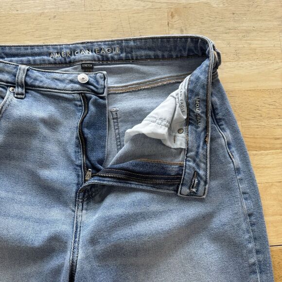 AE Stretch Mom Jeans Size 14 Long Medium Blue Wash Ripped High Waist Distressed - Picture 6 of 13